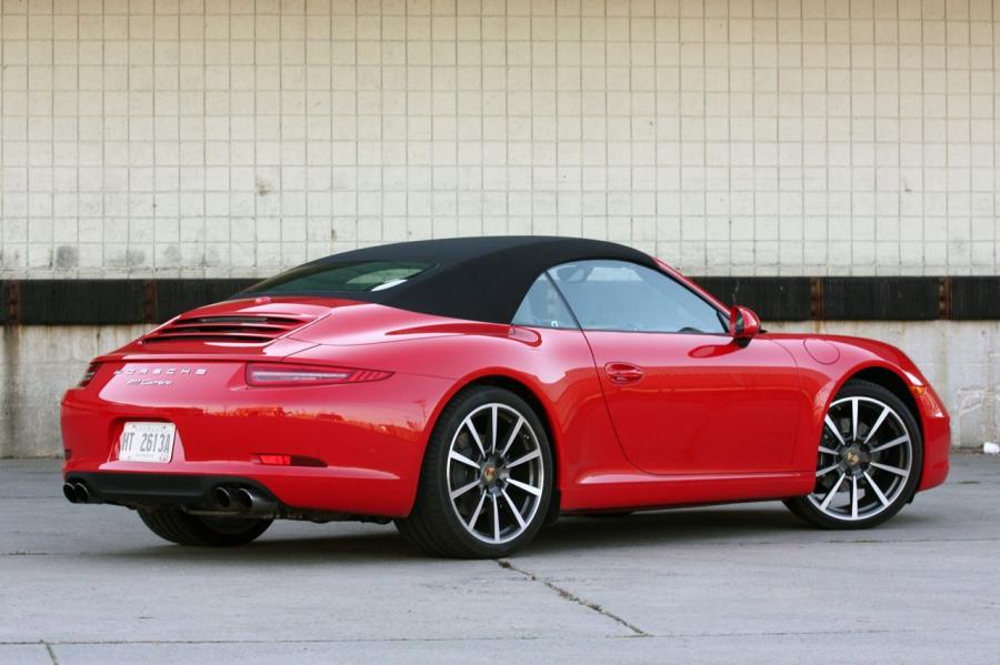  Porsche 911 Carrera Cabriolet 2012 года  (фото 8 из 19)